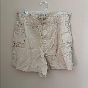 Wonderly High Rise Medium Beige Cargo Shorts with pockets